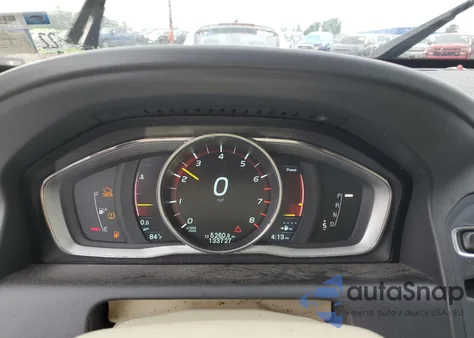 2016 Volvo Xc60 T5 Premier из США, поврежденный, VIN YV4612RK9G2822847